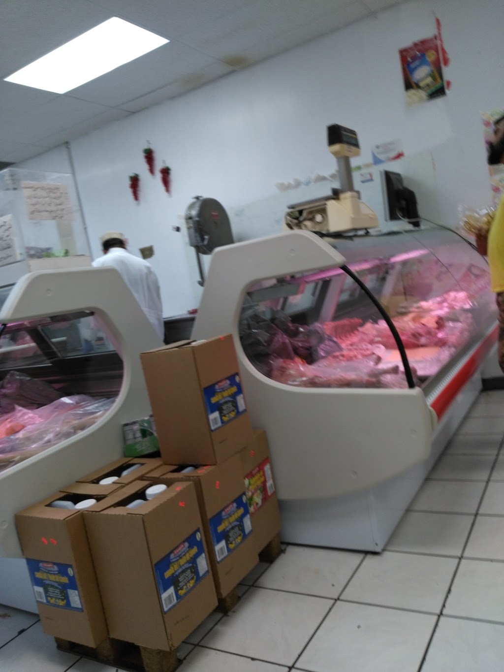 New Hayat Grocery Halal Meat | 144 Kennedy Rd S #7, Brampton, ON L6W 3G4, Canada | Phone: (905) 488-8800