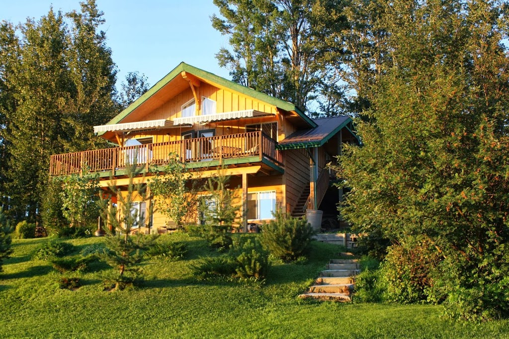 Hidden Springs Retreat and Guest House | Box 102, Winfield, AB T0C 2X0, Canada | Phone: (780) 682-2480