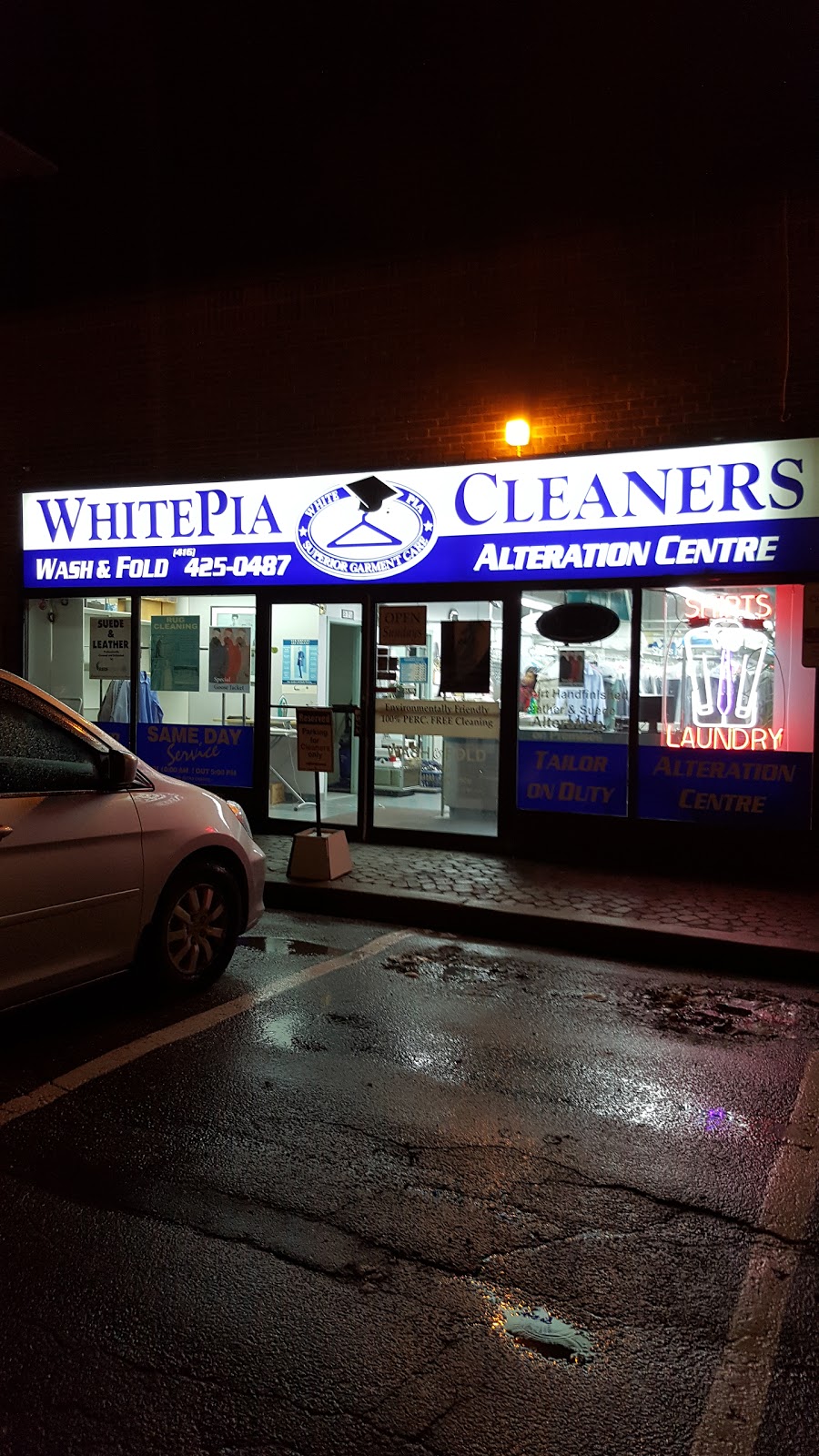 Whitepia Cleaners | 1213 Bayview Ave, Toronto, ON M4G 2Z8, Canada | Phone: (416) 425-0487