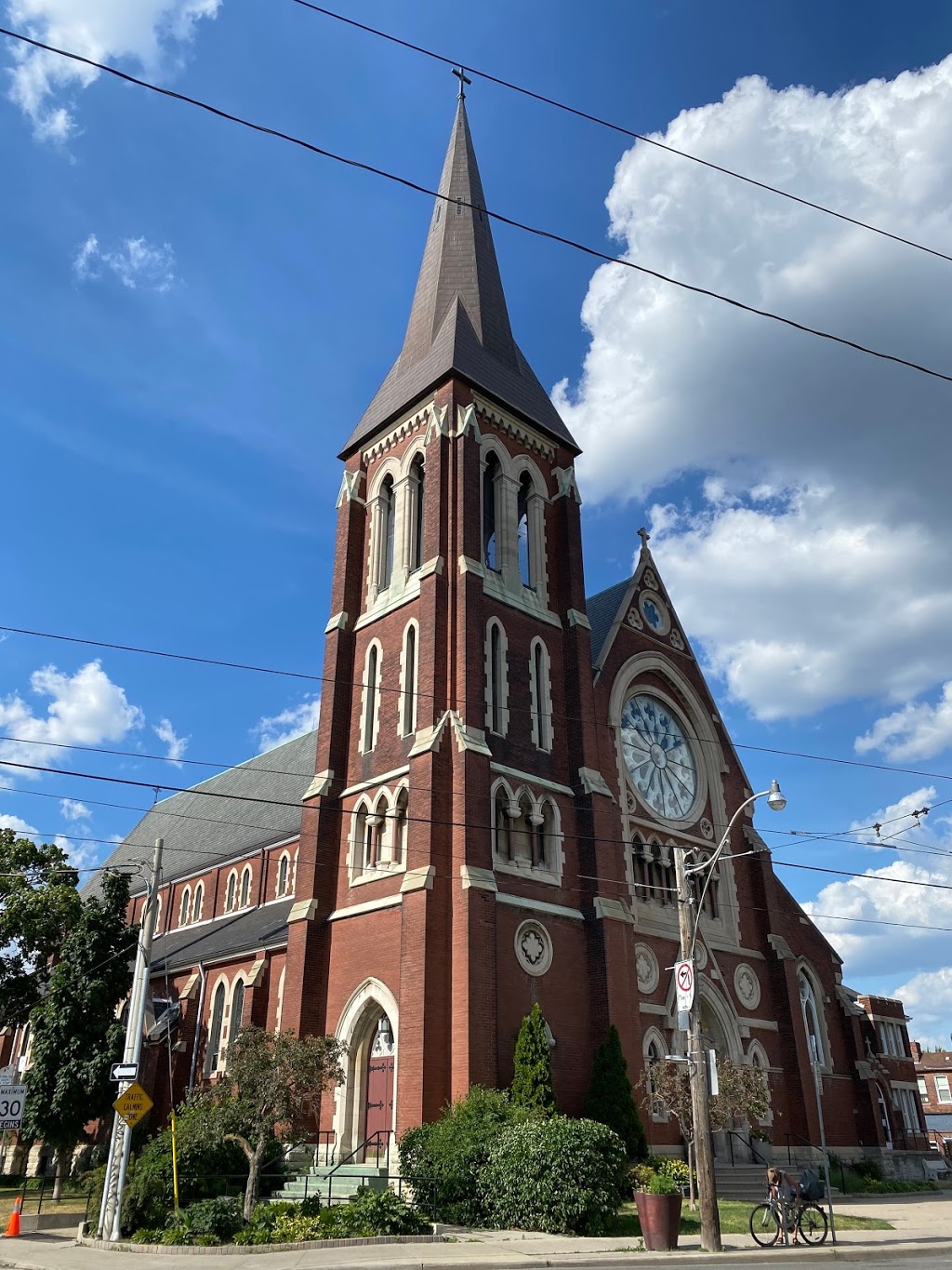 St. Helens Parish | 1680 Dundas St W, Toronto, ON M6K 1V3, Canada | Phone: (416) 531-8188