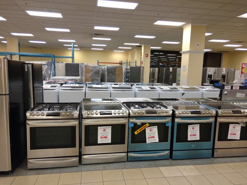 Bobby’s Liquidation Outlet | 2900 Steeles Ave E, Thornhill, ON L3T 4X1, Canada | Phone: (905) 597-3639