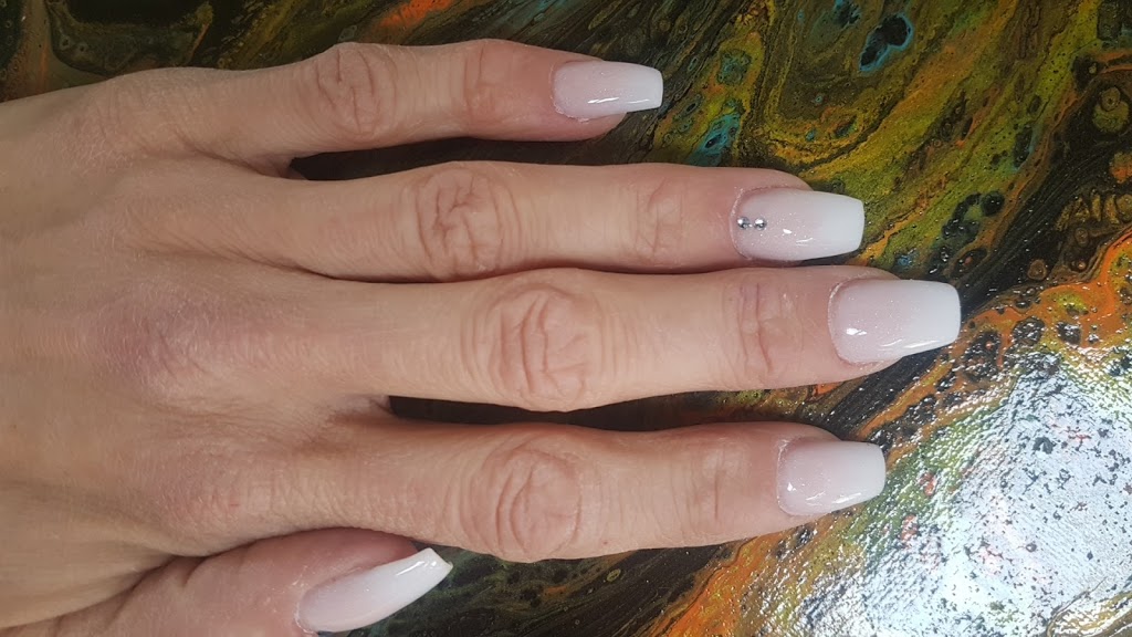 Lovely Nails Spa | 274 Burton Ave, Barrie, ON L4N 5W4, Canada | Phone: (705) 739-8289