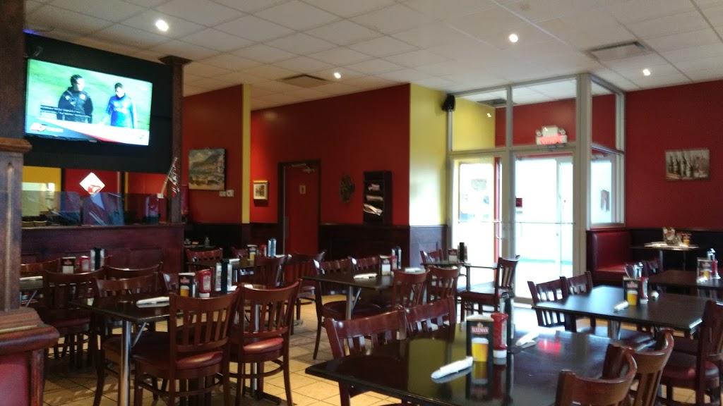 Coq-O-Bec Magog | 2070 Rue Sherbrooke, Magog, QC J1X 2T3, Canada | Phone: (819) 843-6000