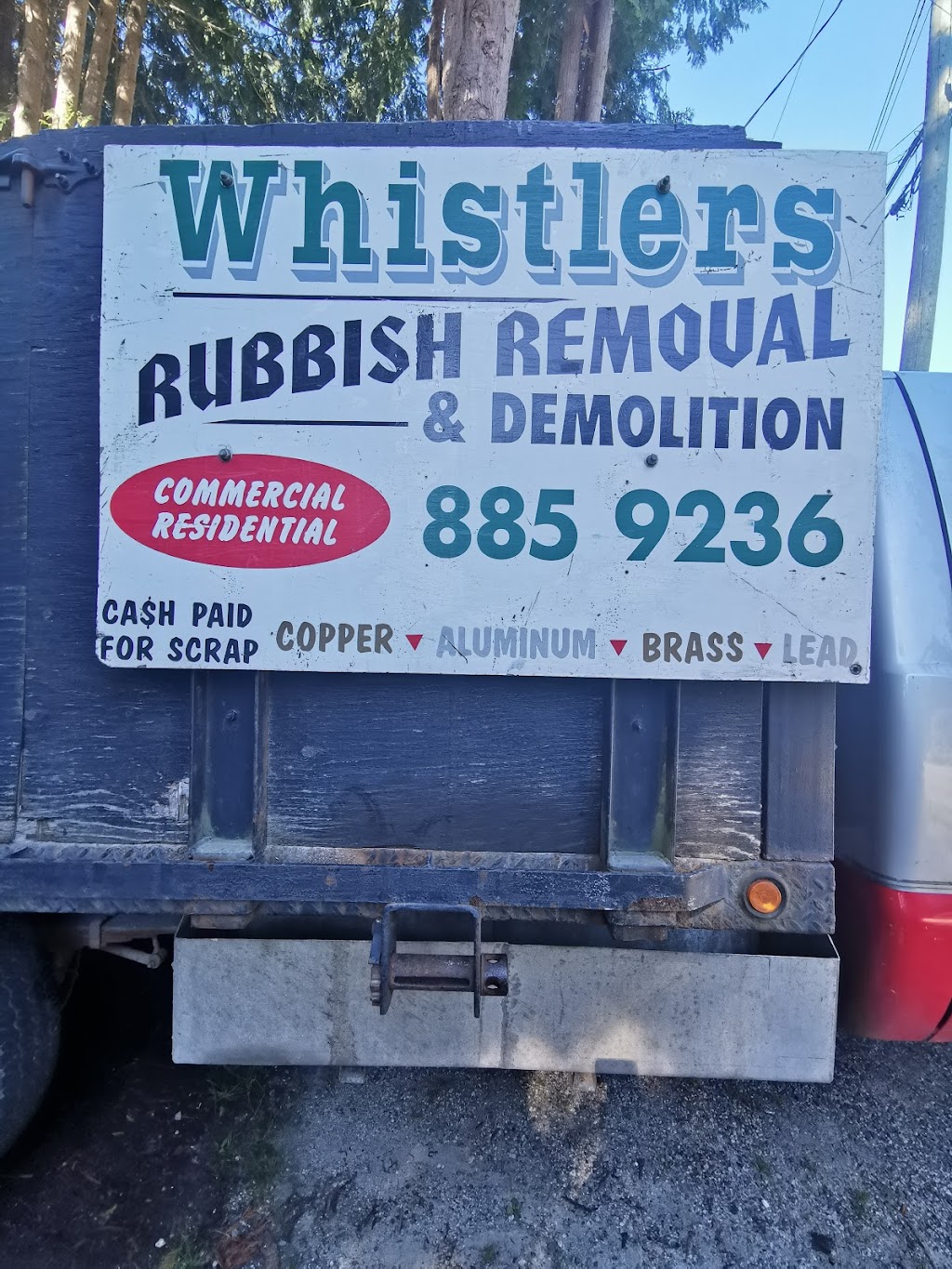 Whistlers Rubbish Removal | 5610 Mason Rd, Sechelt, BC V0N 3A8, Canada | Phone: (604) 885-9236