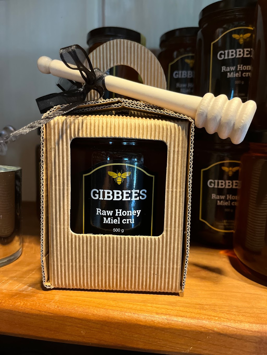 Gibbees Raw Honey | 6349 Herberts Corners Rd, Ottawa, ON K4P 1H3, Canada | Phone: (613) 222-5492