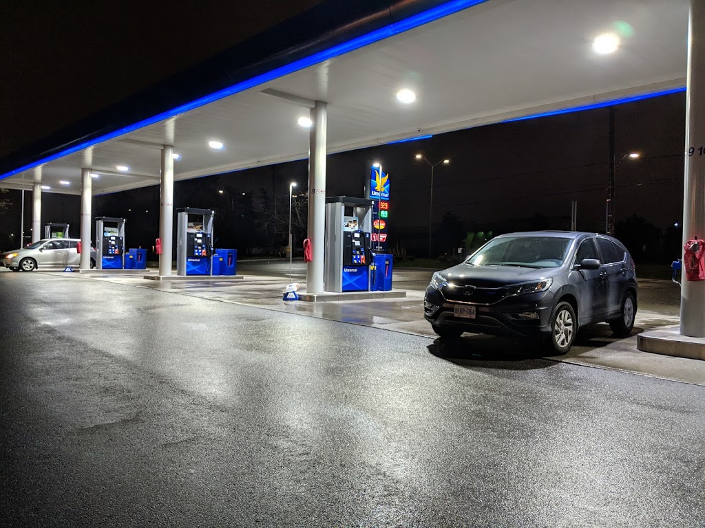 Ultramar | 1520 Courtneypark Dr E, Mississauga, ON L5T 2C7, Canada | Phone: (905) 795-9036