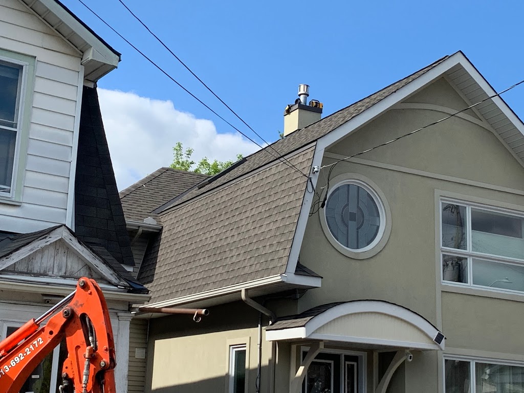 Vusi Roofing | 1805 Hunters Run Dr, Orléans, ON K1C 6X3, Canada | Phone: (613) 266-2014