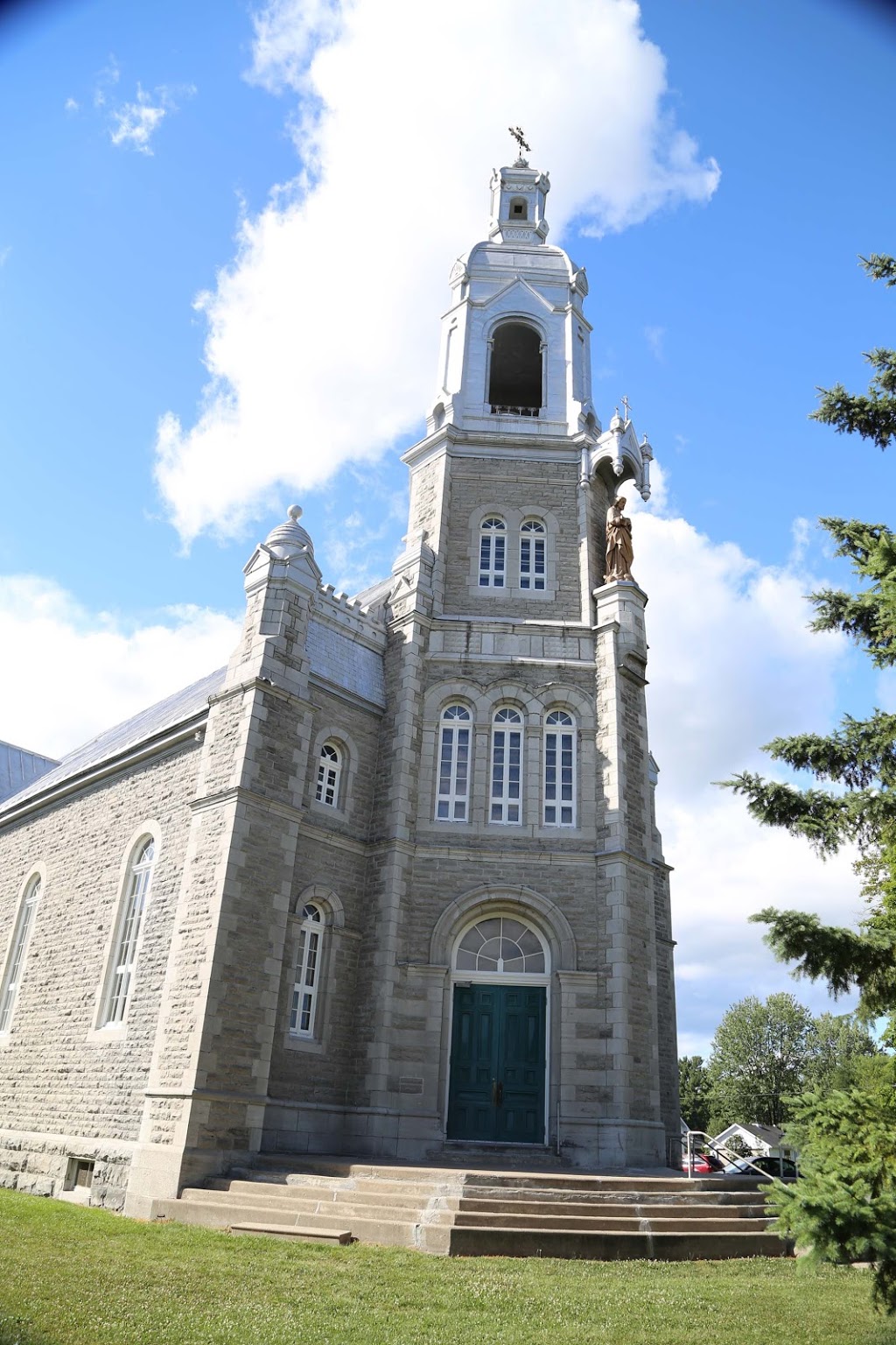 St. Peter Celestine | 139 Renfrew St, Pakenham, ON K0A 2X0, Canada | Phone: (613) 256-3441