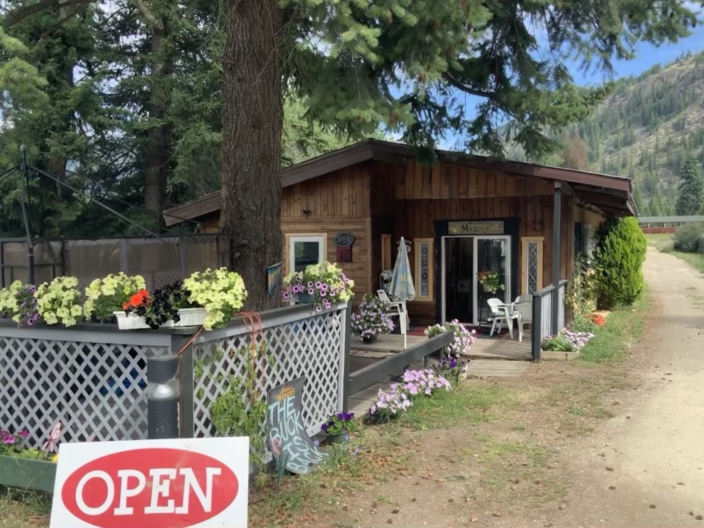 Mad Maggies | 3989 Squilax-Anglemont Rd, Scotch Creek, BC V0E 1M5, Canada | Phone: (250) 463-9211