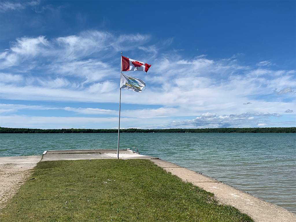 Roth Park Family Campground | 102 Parkside Ave, Wiarton, ON N0H 2T0, Canada | Phone: (519) 534-0145