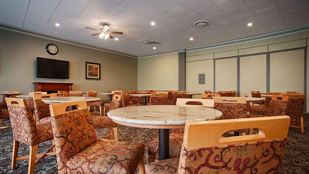 Best Western Summit Inn | 9500 Niagara Falls Blvd, Niagara Falls, NY 14304, USA | Phone: (716) 297-5050