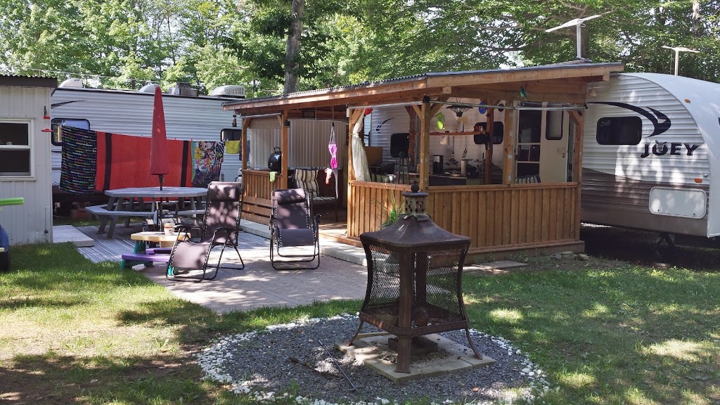 Camping Tropical | 430 ch Sault Rouge, Lyster, QC G0S 1V0, Canada | Phone: (819) 389-1225