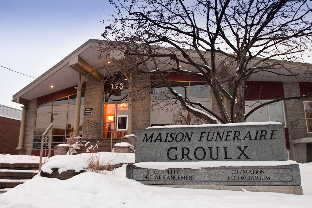 Groulx Funeral Home | 173 Boulevard Ste Anne, Sainte-Anne-des-Plaines, QC J5N 3L6, Canada | Phone: (450) 478-1910