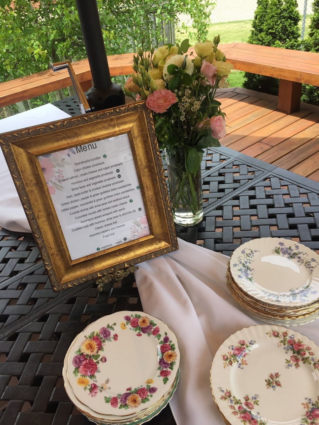 Vintage Tea Party Rentals | Loraview Ln, Aurora, ON L4G 6N6, Canada | Phone: (416) 906-3520