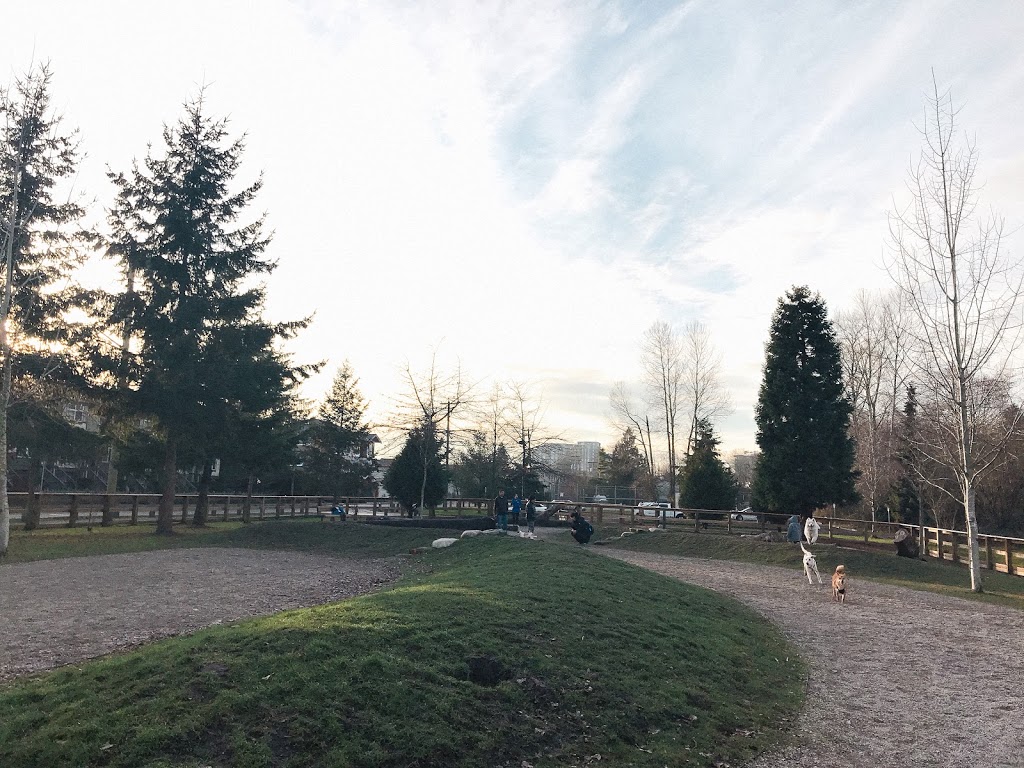 Garden City Dogs Off-Leash Area | 9331 Granville Ave, Richmond, BC V6Y 1P9, Canada