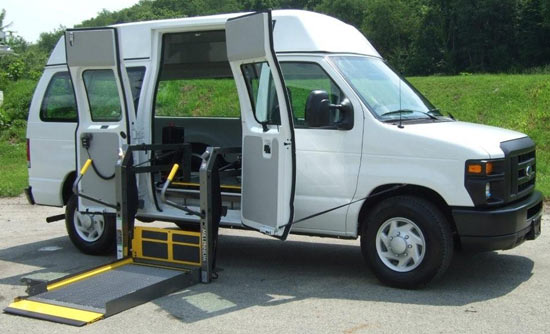 Wheelchair Accessible Taxi Toronto | 139 Katherine Rd, North York, ON M3K 1J6, Canada | Phone: (647) 697-7774