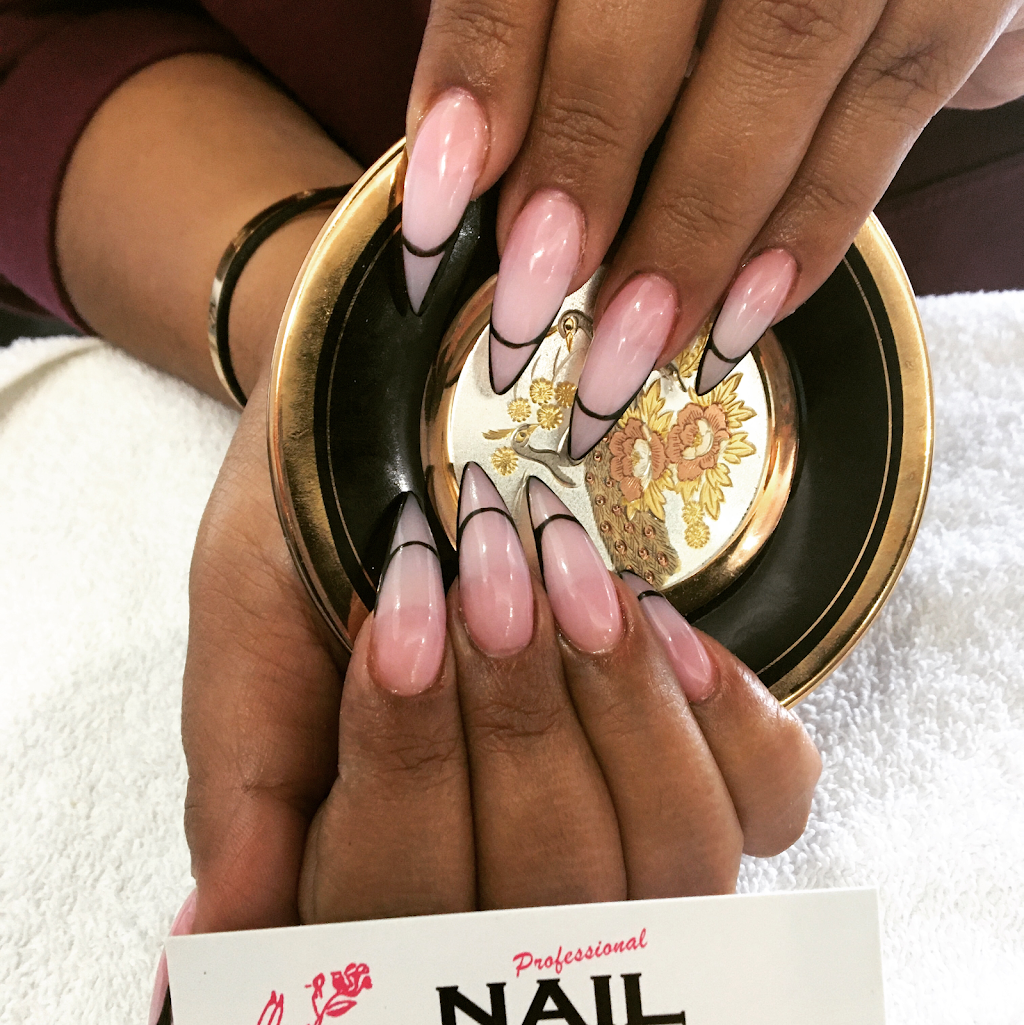 Professional Nail ( New Owner ) | 6703 Drummond Rd, Niagara Falls, ON L2G 4N8, Canada | Phone: (905) 371-3418