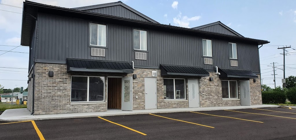 Kent Motel | 420 Grand Ave E, Chatham, ON N7L 1X2, Canada | Phone: (519) 352-9222