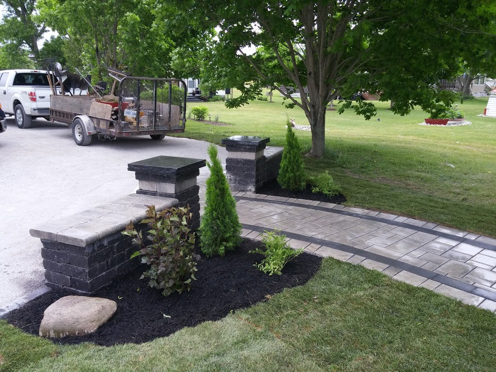 Complete Landscaping and Lawn Care | 15 Quigg Ln, Carrying Place, ON K0K 1L0, Canada | Phone: (613) 827-1387