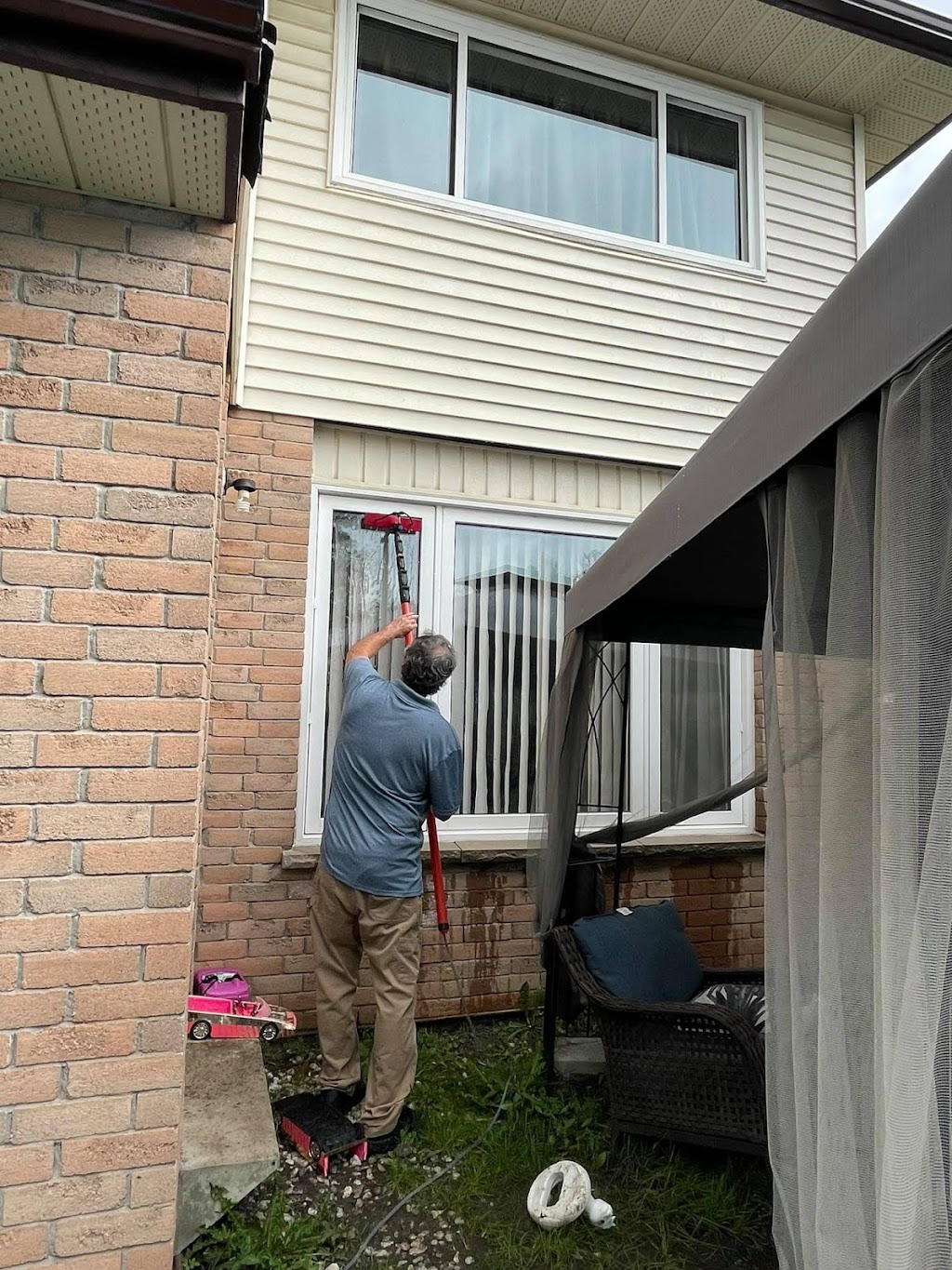 Shining Pressure Washing | 2061 Concession Rd 10, Blackstock, ON L0B 1B0, Canada | Phone: (905) 259-1975