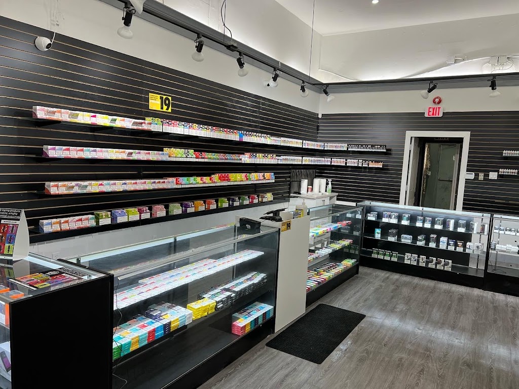 Vape N Go | 365a Bethune Dr N, Gravenhurst, ON P1P 1B8, Canada | Phone: (705) 681-0736