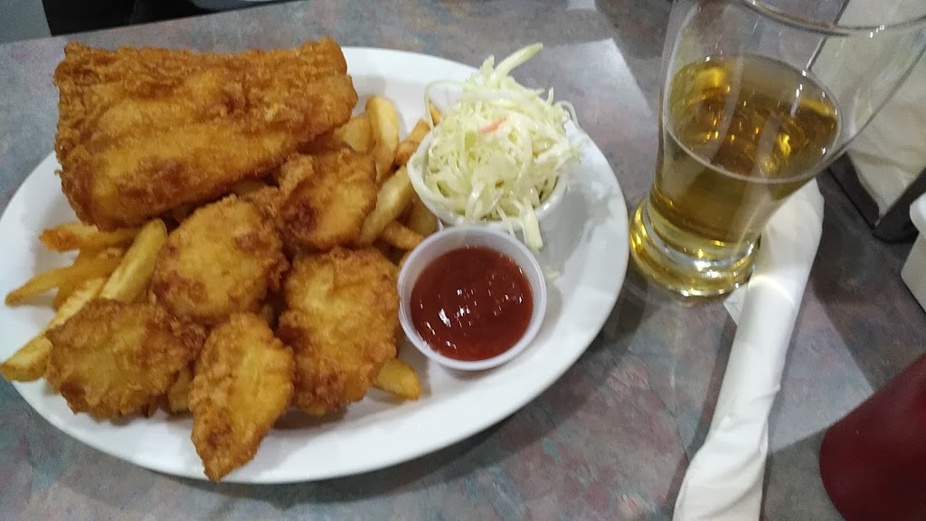 Austin Fish & Chips | 19180 Lougheed Hwy, Pitt Meadows, BC V3Y 2H6, Canada | Phone: (604) 460-9999