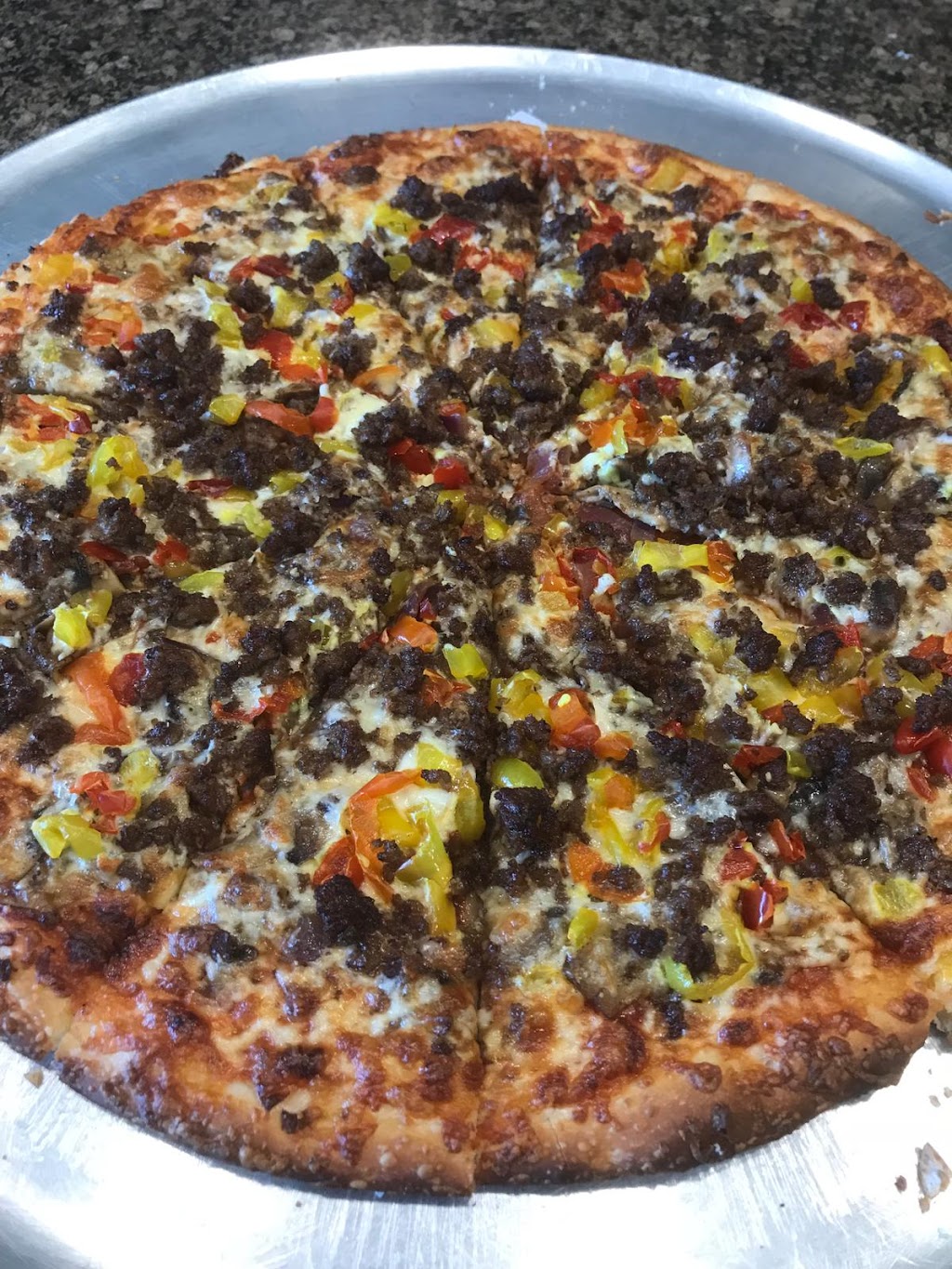 Kouzina Pizza | 180 Lees Ave #106, Ottawa, ON K1S 5J6, Canada | Phone: (613) 569-6969