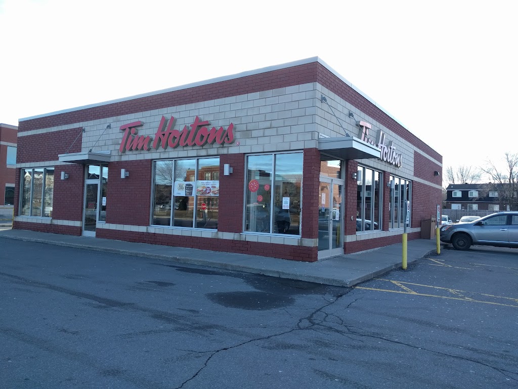 Tim Hortons | 14810 Boul. de Pierrefonds, Pierrefonds-Roxboro, QC H9H 4Y6, Canada | Phone: (514) 696-0421