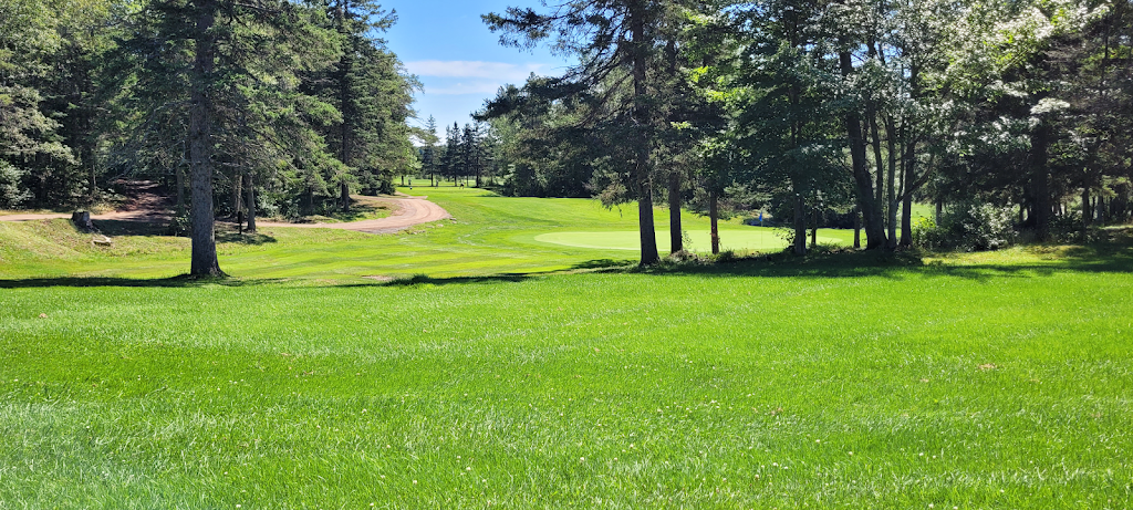 Mountain Woods | 1 Tee Time Dr, Moncton, NB E1G 5M2, Canada | Phone: (506) 858-1611