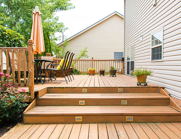 Surrey Deck and Fence | 13799 101 Ave #507, Surrey, BC V3T 0N9, Canada | Phone: (604) 848-7204