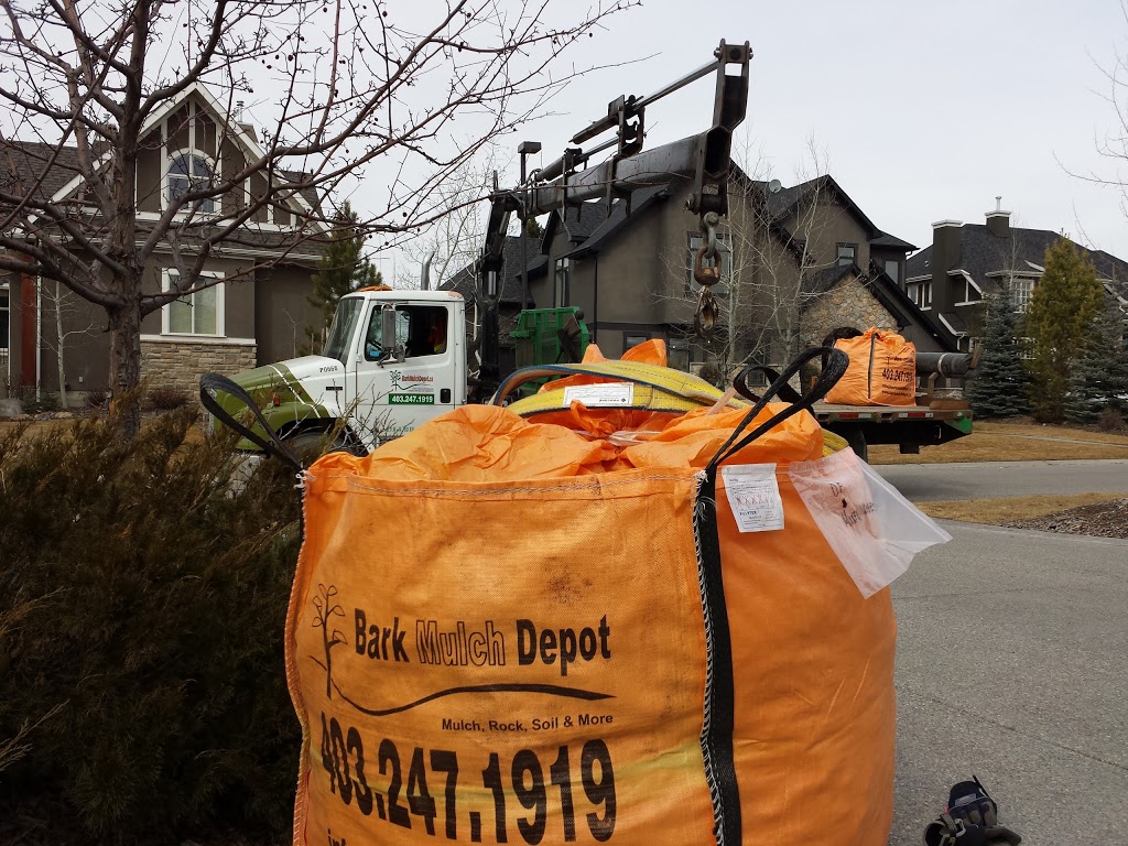 Bark Mulch Depot | 32188 Township Rd 250, Calgary, AB T3Z 1L8, Canada | Phone: (403) 247-1919