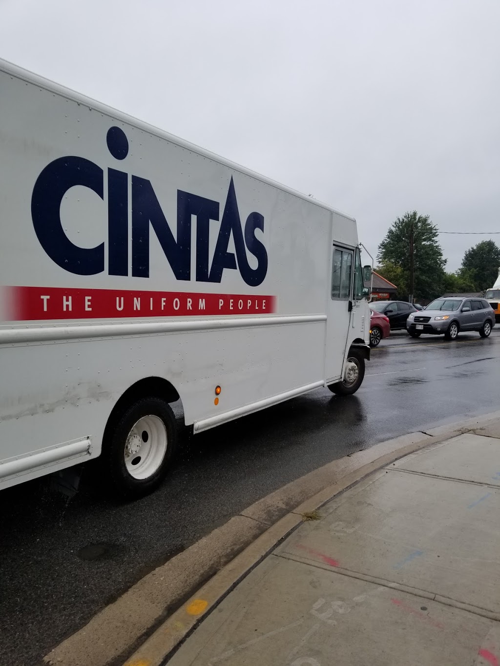 Cintas - The Uniform People | 2060 Dundas St, London, ON N5V 1R2, Canada | Phone: (519) 451-7780