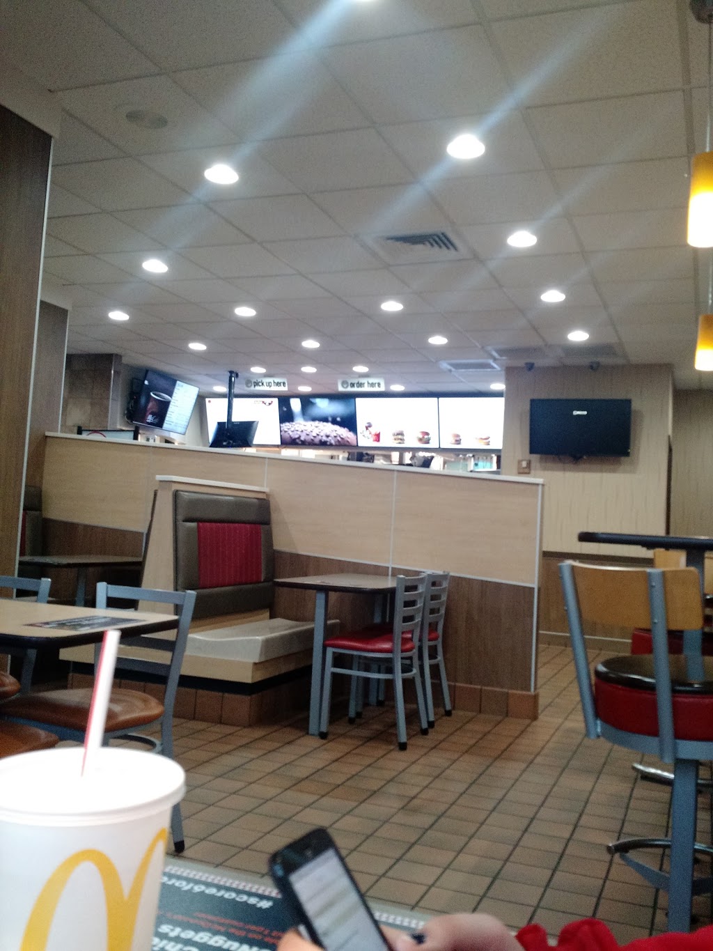 McDonalds | 1155 S Carney Dr, St Clair, MI 48079, USA | Phone: (810) 329-2606