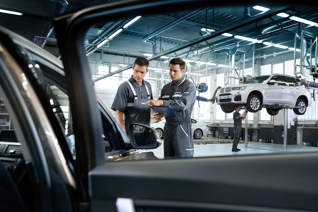 BMW Autohaus Service Centre and Auto Repair | 480 Steeles Ave W, Thornhill, ON L4J 6X6, Canada | Phone: (905) 886-3380