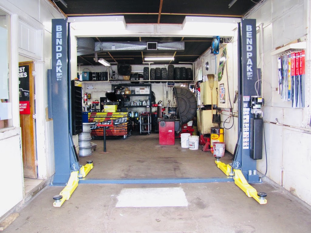 Fast Lane Auto Repair | 61 Main St W, Kingsville, ON N9Y 1H4, Canada | Phone: (519) 733-9380