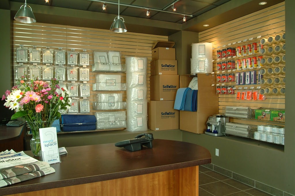 Self Stor Storage | 55 Kelfield St, Etobicoke, ON M9W 5A3, Canada | Phone: (844) 499-7867