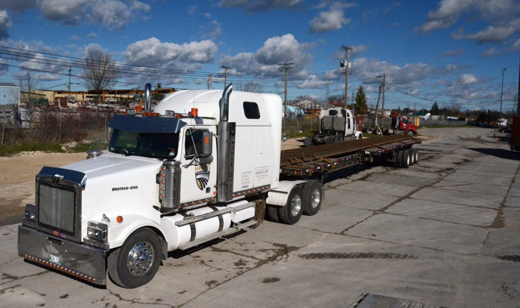 Harris Transport Ltd | 555 Hervo St Unit 15, Winnipeg, MB R3T 3L6, Canada | Phone: (204) 255-2700