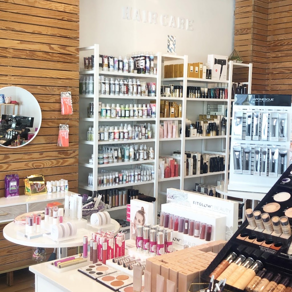 Niche Beauty | 220 Lakeland Dr #120, Sherwood Park, AB T8H 0N6, Canada | Phone: (780) 400-6727