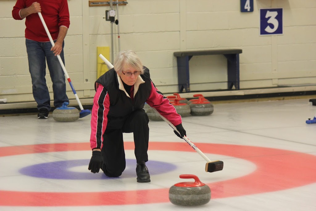 Perth Curling Club | 33 Beckwith St E, Perth, ON K7H 1B7, Canada | Phone: (613) 267-2913