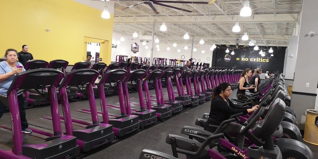 Planet Fitness | 3112 Quance St, Regina, SK S4V 3B8, Canada | Phone: (306) 559-3292