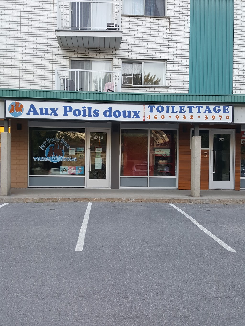 Toilettage Aux Poils Doux | 621 Boulevard Iberville, Repentigny, QC J6A 2C5, Canada | Phone: (450) 932-3970