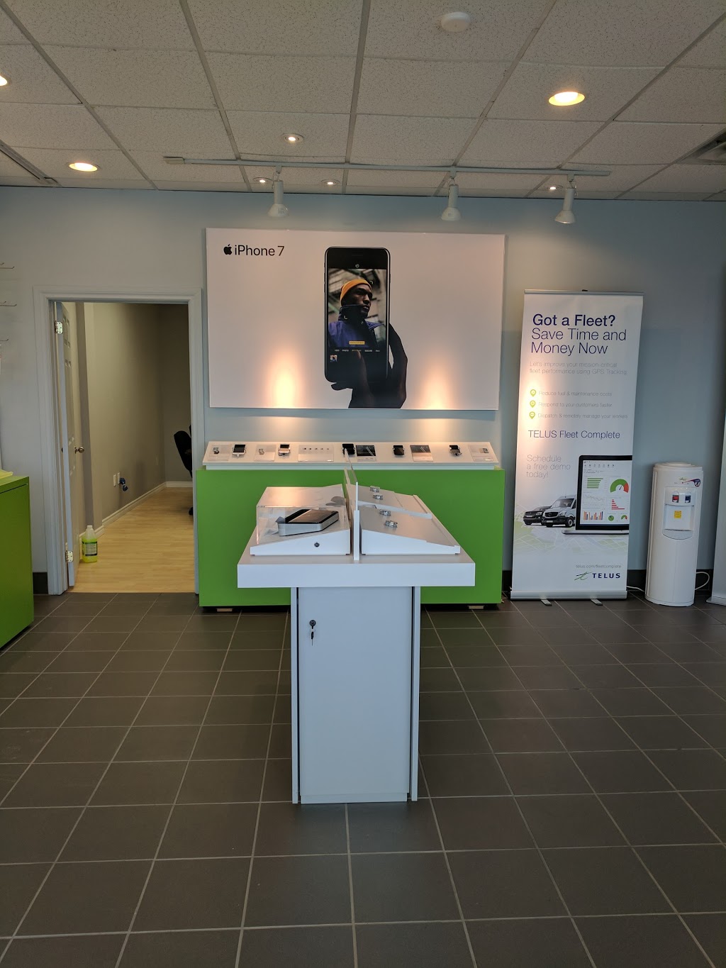 Communication Zone | Authorized TELUS & KOODO Dealer | 111 Fourth Ave Unit 11, St. Catharines, ON L2S 3P5, Canada | Phone: (905) 682-8081