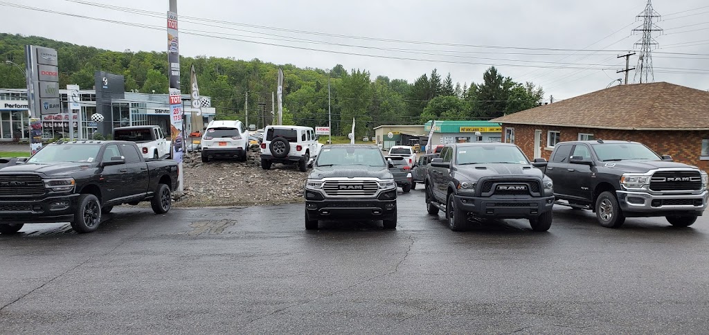 Performance Laurentides Inc. Jeep | 1435 Bd Albiny Paquette, Mont-Laurier, QC J9L 1M8, Canada | Phone: (844) 902-5161