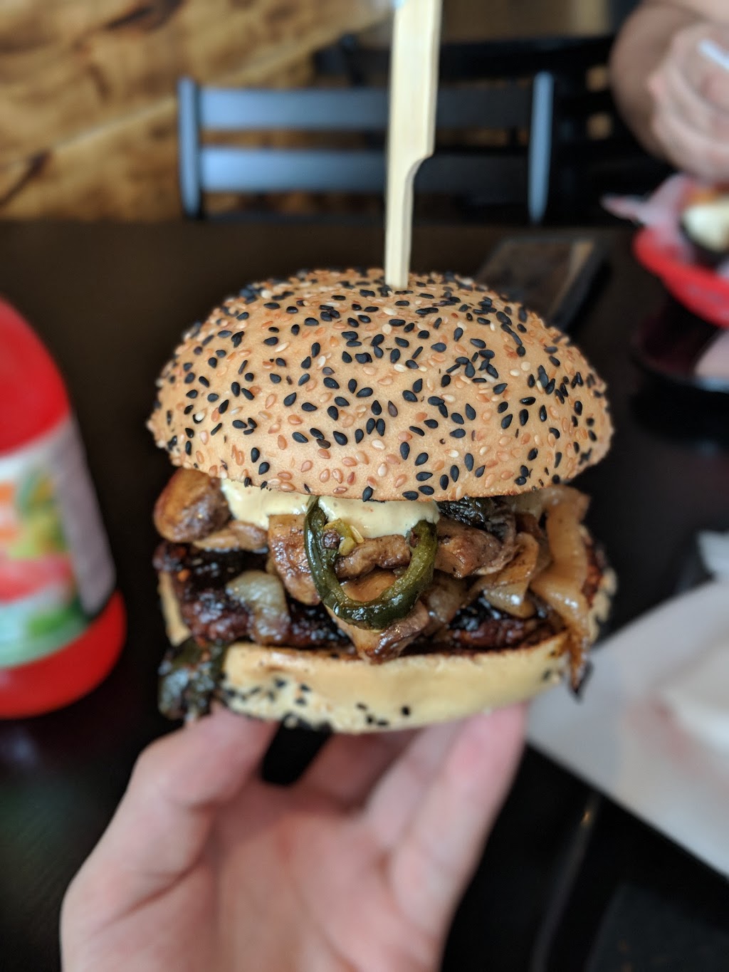 B Burger | Nord, 3451 Rue Fleury E, Montréal-Nord, QC H1H 5R2, Canada | Phone: (514) 379-3451