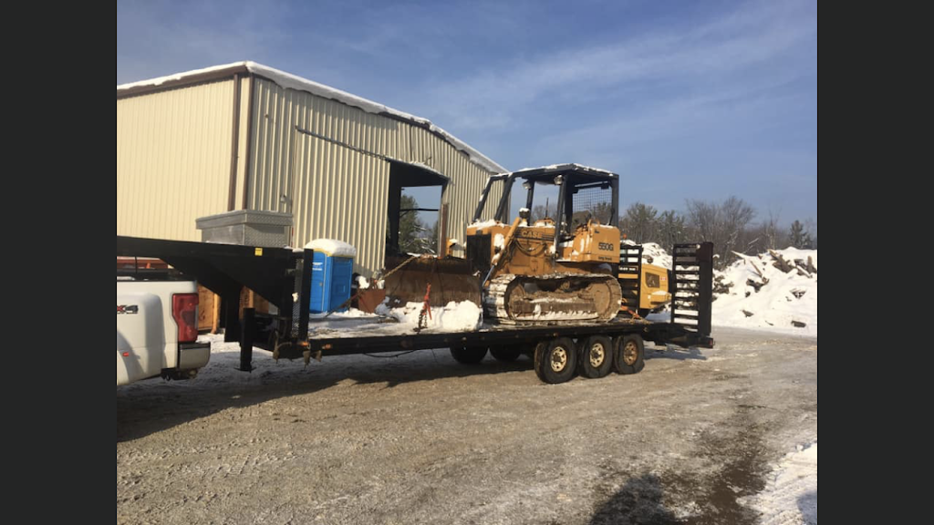 Seehaver Haulage | 1278 Barkway Rd, Gravenhurst, ON P1P 1R3, Canada | Phone: (705) 641-1402