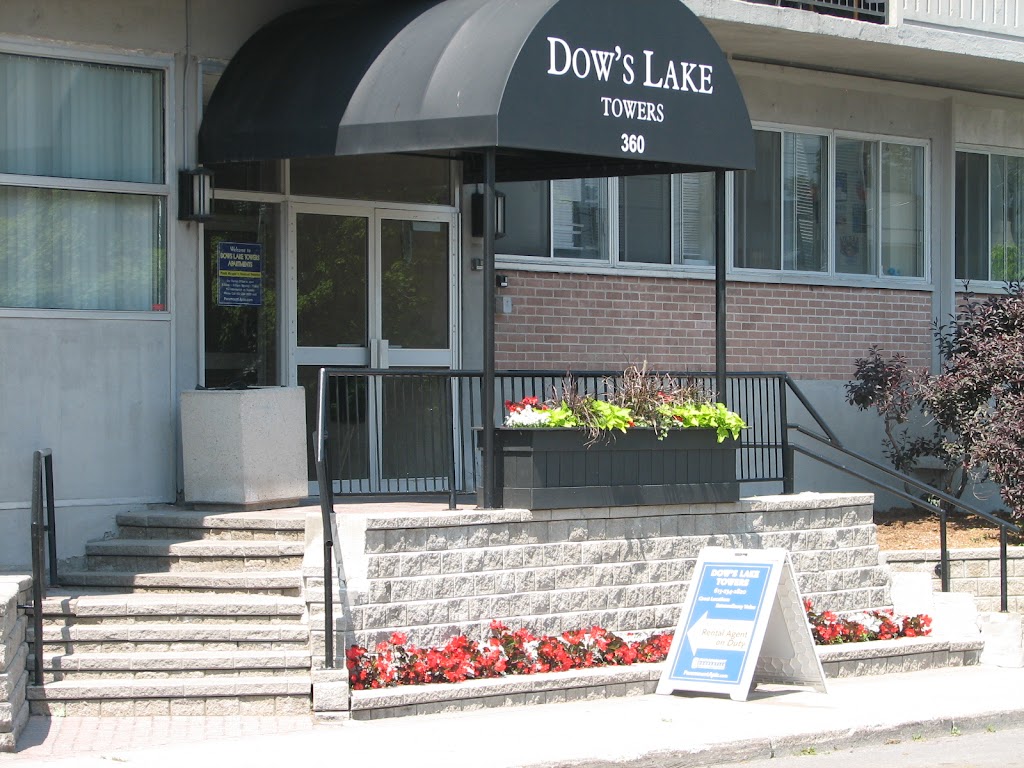 Dows Lake Towers | 360 Bell St S, Ottawa, ON K1S 5E8, Canada | Phone: (613) 234-2820