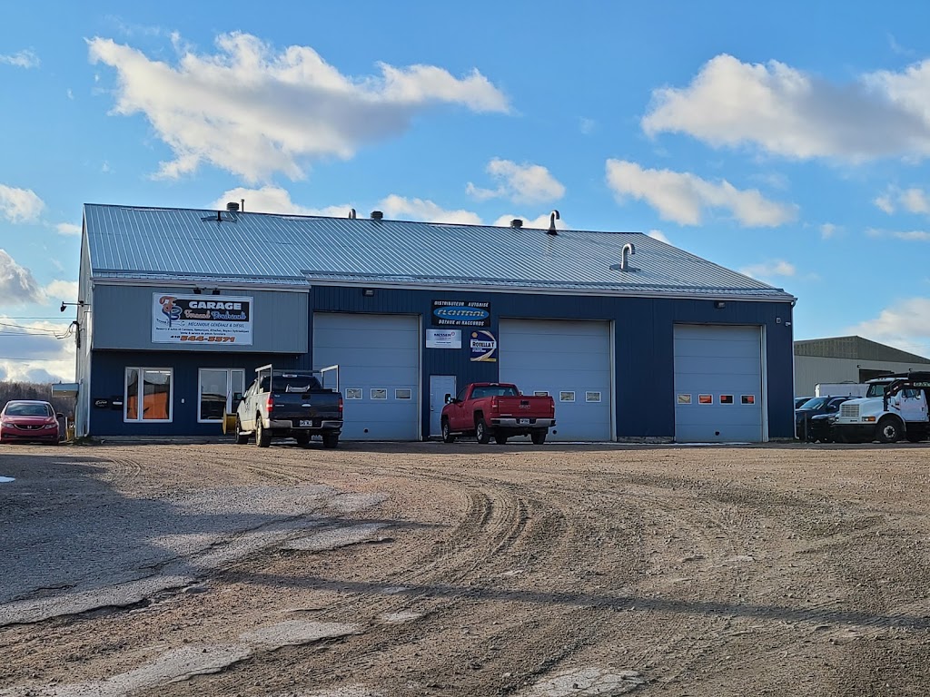 Garage Fernand Boudreault Enr | 3040 Av Du Port, La Baie, QC G7B 3P6, Canada | Phone: (418) 544-3371