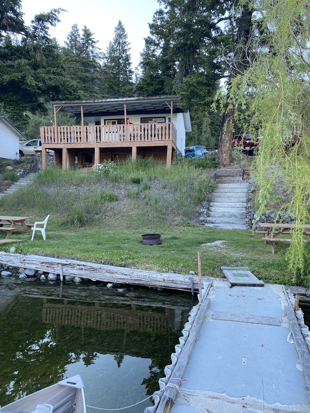 Marigold Fishing Resort | 2414 Loon Lake Rd, Cache Creek, BC V0K 1H1, Canada | Phone: (250) 459-2579