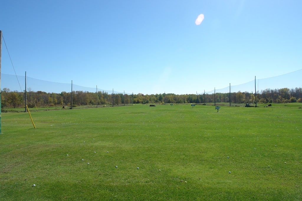 Willow Greens Golf Centre | 1661 Metro Rd N, Willow Beach, ON L0E 1S0, Canada | Phone: (905) 722-6003