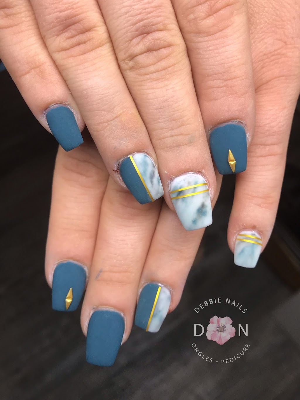 Debbie Nails | 333 Bd Lacombe Local 208, Repentigny, QC J5Z 1N2, Canada | Phone: (438) 884-5543